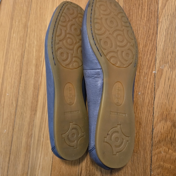 Blue ballet flats, Size 8m from Born - Picture 4 of 5